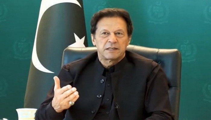 Imran Khan address: petrol price slashed by Rs10, electricity by Rs5