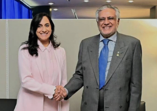 Pakistan, Canada FMs Discuss Trade and Investment Cooperation