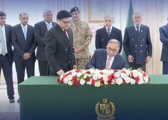 PIA Privatisation Agreement Signed in Islamabad, Marking Major Reform Milestone