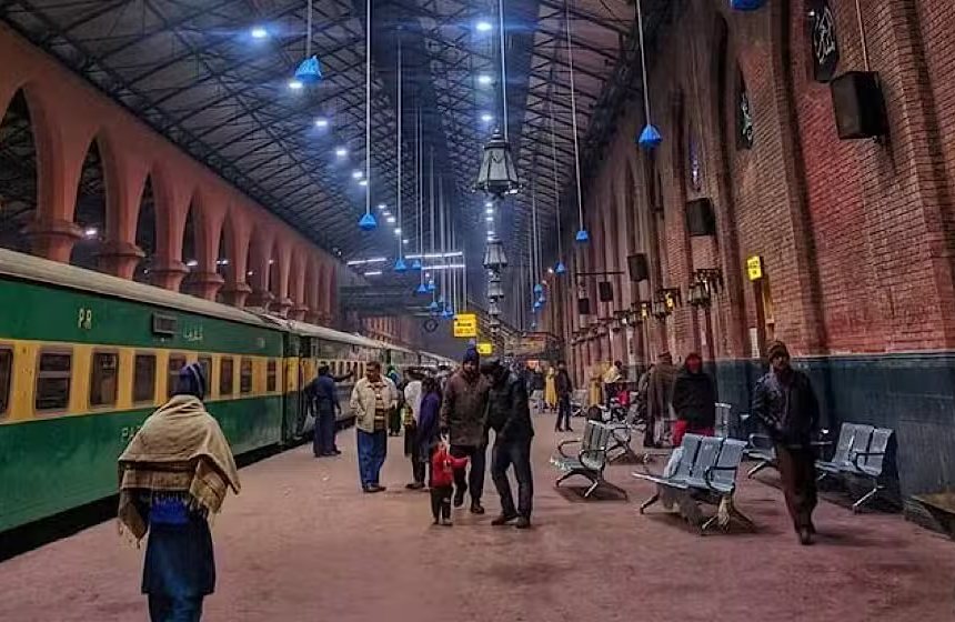 Lahore’s Historic Railway Station Undergoes Major Upgrades