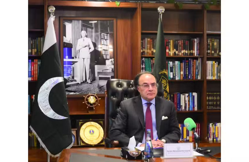 Finance Minister Pushes Cashless Economy Vision in Key Mastercard Meeting