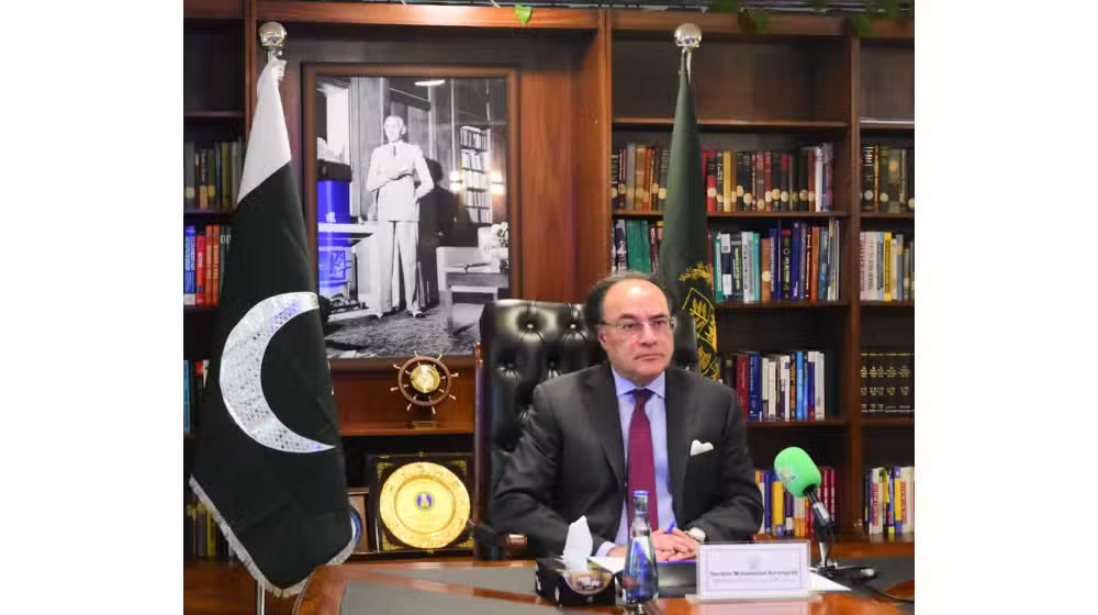 Finance Minister Pushes Cashless Economy Vision in Key Mastercard Meeting