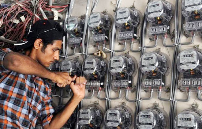 Government Ends Free Electricity Units for Power Sector Employees in Landmark Reform