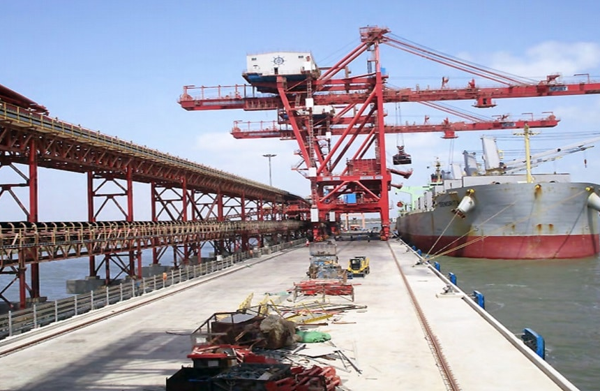 Pakistan Ports Handle Over 179,000 Tons of Cargo Amid Strait of Hormuz Tensions