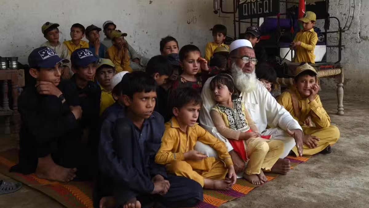 UNFPA Warns Pakistan’s Rapid Population Growth Has Become a National Security Concern