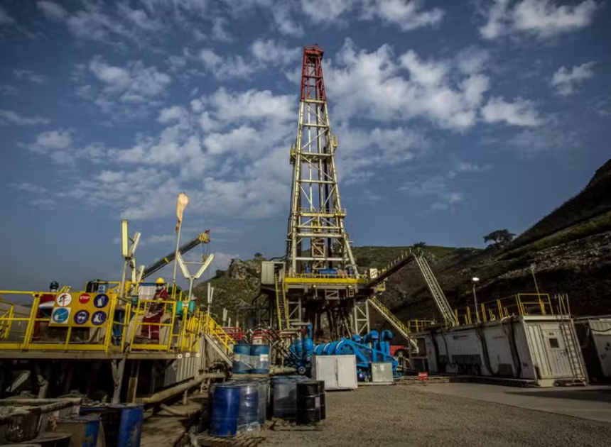 Senate Panel Calls for 50% Oil and Gas Revenue Share for Producing Provinces