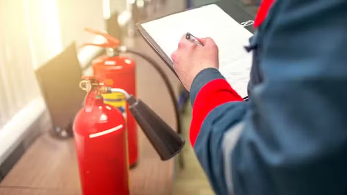 48 Islamabad Hospitals Fined Rs. 14 Million Over Fire Safety Violations